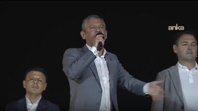 CHP Genel Başkanı Özgür Özel, partisinin İstanbul İl Başkanlığı'na kayyım