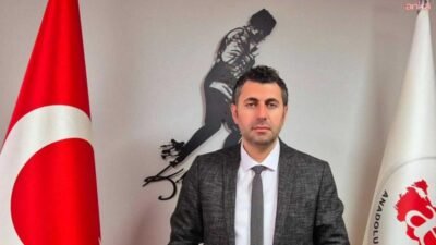 Anadolu Eğitim Sendikası Genel Başkanı Mehmet Alper Öğretici, "Milyonlarca asgari