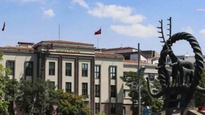 Ankara Valiliği'nden yapılan açıklamada, "Orman Bölge Müdürlüğü ve İtfaiye Daire