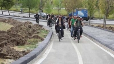 Ankara Büyükşehir Belediyesi (ABB), Avrupa Hareketlilik Haftası’nda farkındalık yaratan çalışmalarına