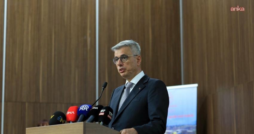 Sağlık Bakanı Kemal Memişoğlu, Sağlık Bakanlığı'na 15 bin 247 sözleşmeli