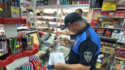 Bakırköy Belediyesi, ilçe genelindeki okul kantinlerinde ve kırtasiyelerde denetimler gerçekleştirdi.