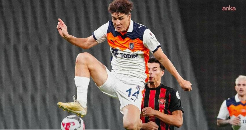 Başakşehir, Süper Lig’in ertelenen 1. hafta maçında karşılaştığı Fatih Karagümrük’ü