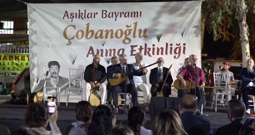 Bornova’da Aşıklar Bayramı coşkusu Bornova Belediyesi’nin geleneksel Aşıklar Bayramı, bu yıl halk ozanı Ozanı