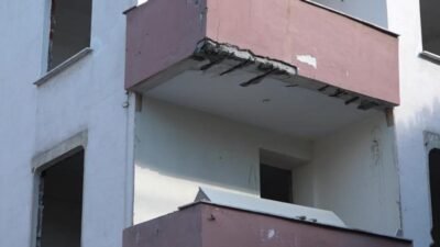 Olası deprem riskine karşı hazırlıklarını hızlandıran Büyükçekmece Belediyesi, riskli yapıların