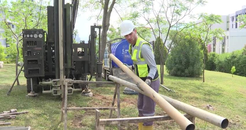 Büyükşehirden depreme hazırlık: Bornova’nın yer altı haritası çıkarıldı İzmir Büyükşehir Belediyesi, kentin deprem riskini ortaya koymak üzere Bornova’da