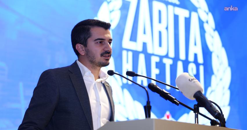 Çankaya Belediye Başkanı Hüseyin Can Güner, belediye zabıta personeli ile