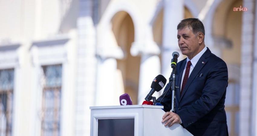 İzmir Büyükşehir Belediye Başkanı Cemil Tugay, Ahilik Haftası dolayısıyla Konak