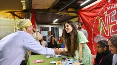 Çeşme Belediye Başkanı Lâl Denizli, Çeşme Vizyon Ofisi öncülüğünde başlatılan