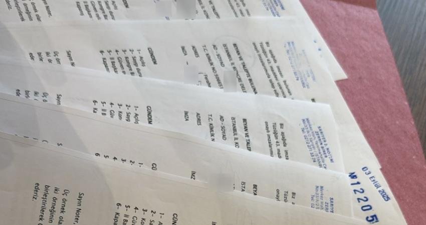 CHP İstanbul İl Kongresi delegeleri, İstanbul İl Başkanlığı yönetiminin tedbiren