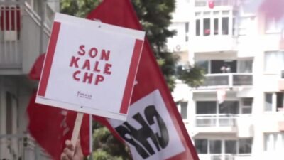 CHP İzmir il örgütü, İstanbul İl Başkanlığı yönetiminin mahkeme kararıyla