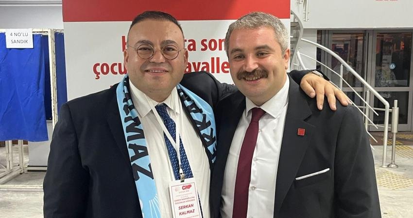 CHP Konak İlçe Kongresi'nde mevcut İlçe Başkanı Ozan Ali İlgazi'nin