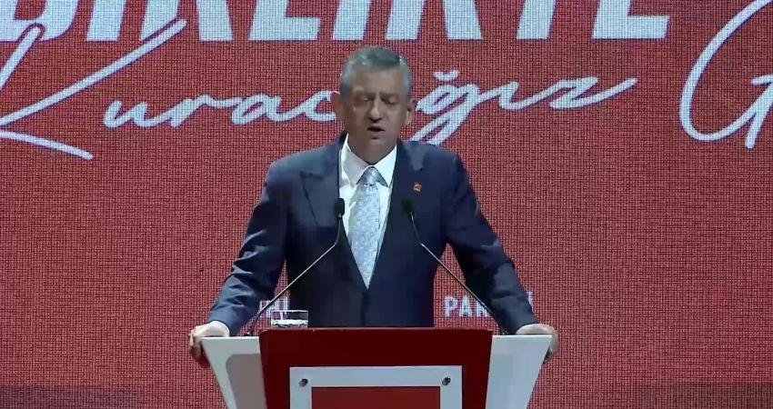 CHP Genel Başkanı Özgür Özel, partisinin Örgüt Temsilcileri Meclisi Toplantısı'nda