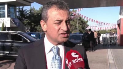 CHP Genel Başkan Yardımcısı Burhanettin Bulut, CHP’nin 22’nci Olağanüstü Kurultayı’nda