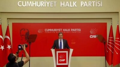 CHP Sözcüsü Deniz Yücel, partisinin ertelenen kurultay davasına ilişkin olarak,