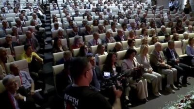 CHP'nin tutuklu Cumhurbaşkanı adayı Ekrem İmamoğlu, iktidarın şahsi menfaatlerini ülkenin