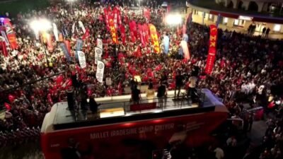 CHP'nin tutuklu Cumhurbaşkanı adayı Ekrem İmamoğlu, "Türkiye Cumhuriyeti’ni darbeler değil,