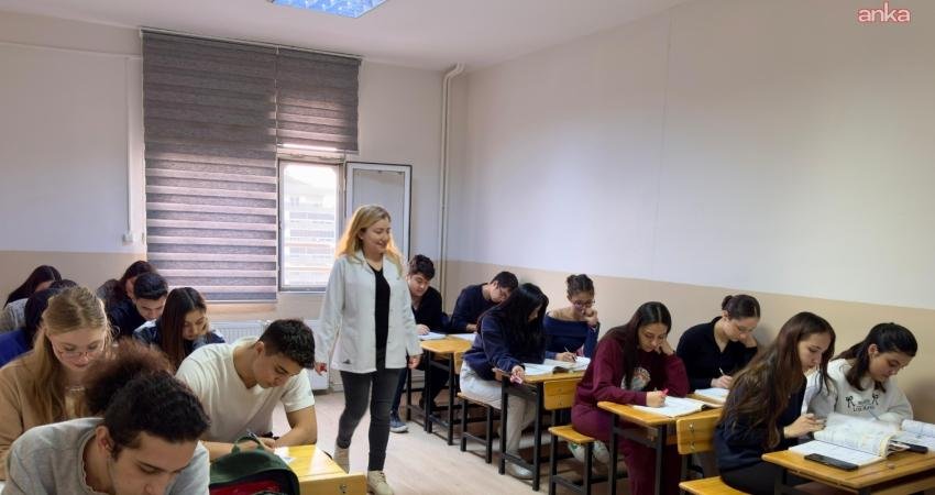 Çiğli Belediyesi’nin ücretsiz eğitim desteği sunduğu Çiğli Belediyesi Eğitim Merkezi