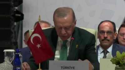 Cumhurbaşkanı Recep Tayyip Erdoğan, Katar’ın başkenti Doha’da düzenlenen İslam İşbirliği