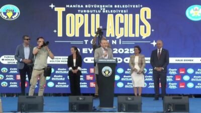 Manisa'nın Turgutlu ilçesinde toplu açılış töreninde konuşan CHP Genel Başkanı