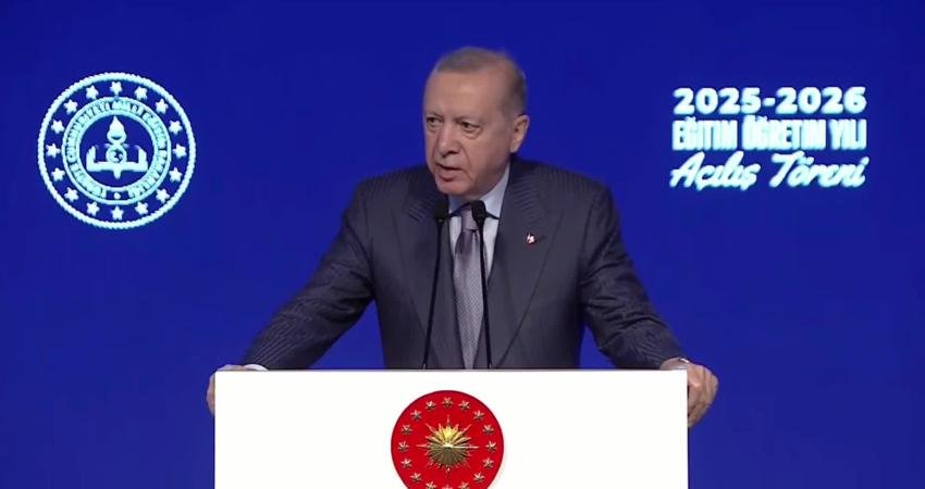 Cumhurbaşkanı Recep Tayyip Erdoğan, yeni eğitim öğretim yılındaki faaliyetlerin iki