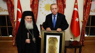 Cumhurbaşkanı Recep Tayyip Erdoğan, Kudüs Rum Ortodoks Kilisesi Patriği 3’üncü Teofilos ile İstanbul’da