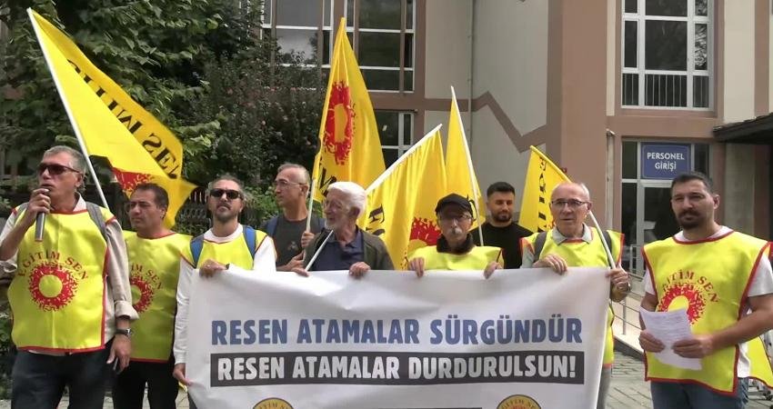 Eğitim Sen, İstanbul İl Milli Eğitim Müdürlüğü önünde basın açıklaması