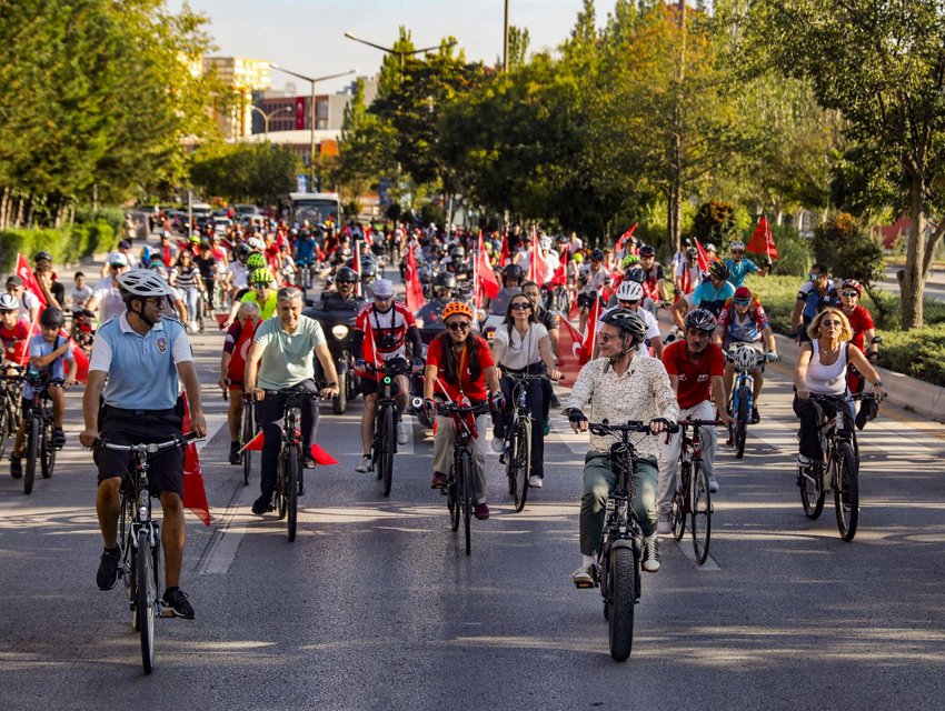 Etimesgut Belediyesi, çevre bilincini artırmak ve sürdürülebilir ulaşım alışkanlıklarını teşvik