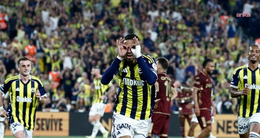 Trendyol Süper Lig'in 5. haftasında Fenerbahçe, sahasında karşılaştığı Trabzonspor'u 1-0
