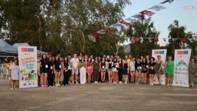 Foça Belediyesi ve Pi Gençlik Derneği iş birliğiyle yürütülen Sivil