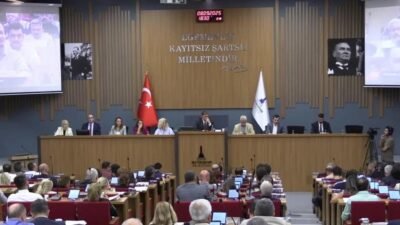 İzmir’de uzun yıllardır ‘çöp’ üzerinden tartışma konusu olan Harmandalı Katı