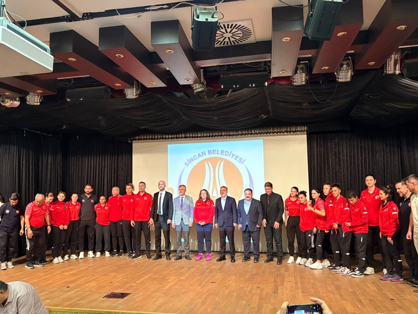 Sincan Belediyesi, 23-29 Eylül Uluslararası İşitme Engelliler Haftası’na özel bir