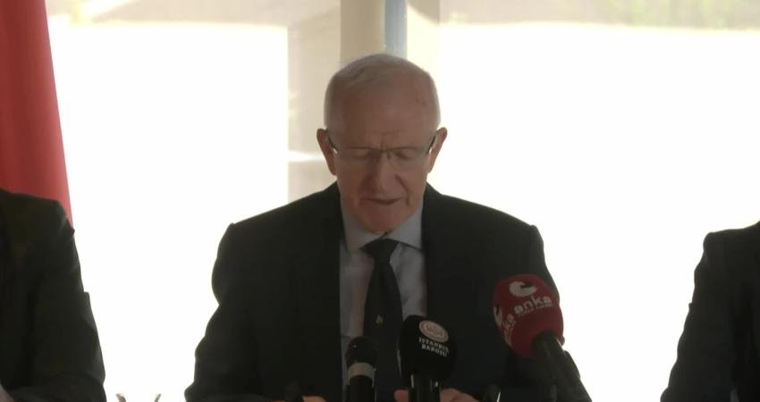2025-2026 adli yılı açılışı dolayısıyla basın toplantısı yapan İstanbul Barosu
