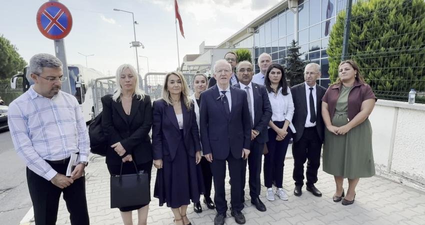 İstanbul Barosu Başkanı İbrahim Kaboğlu ve yönetim kurulu üyelerinin yargılandığı