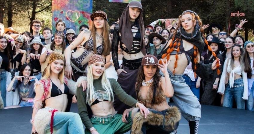 İstanbul Cumhuriyet Başsavcılığı, Küçükçiftlik Park’ta Manifest Grubu’nun konserindeki dans ve