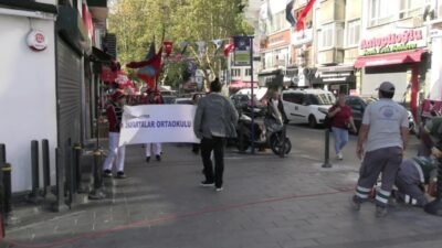 Türkiye Cumhuriyeti'nin kurucusu Mustafa Kemal Atatürk’e “Gazi” ünvanı ve “Mareşal”