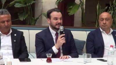 İYİ Parti heyeti, Tokat'ta düzenlediği basın toplantısında Türkiye'nin ve Tokat'ın