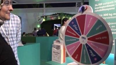 İzmir Büyükşehir Belediyesi'nin ev sahipliğinde İZFAŞ tarafından düzenlenen 94. İzmir