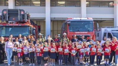 İzmir Büyükşehir Belediyesi, her yıl 25 Eylül-1 Ekim tarihlerinde kutlanan