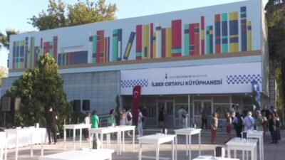 İzmir Büyükşehir Belediyesi tarafından Kültürpark’ta kente kazandırılan, Tarihçi-Yazar Prof. Dr.