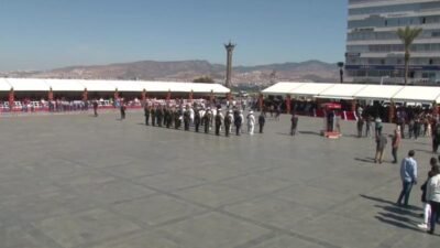 İzmir Büyükşehir Belediye Başkanı Cemil Tugay, "İzmir, Türkiye Cumhuriyeti'ni var