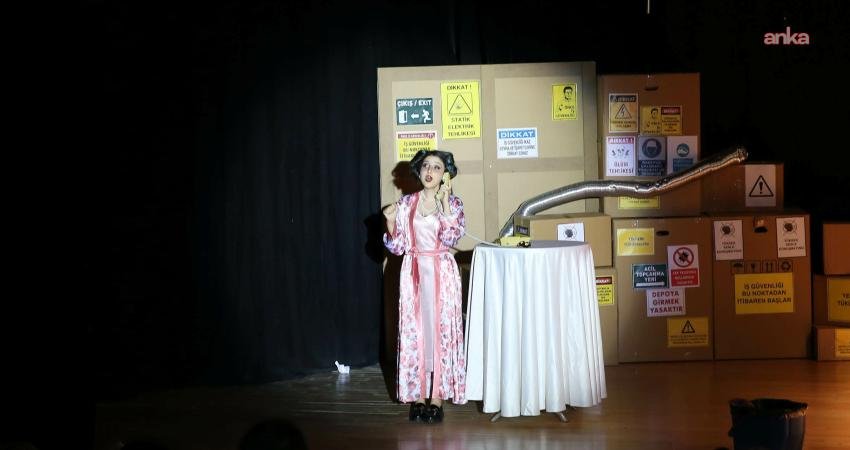 Keçiören Belediyesi, İtalyan yazar Dario Fo ve tiyatro oyuncusu Franca