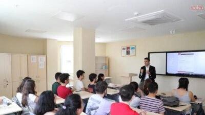Kartal Belediyesi’nin eğitime yönelik önemli projelerinden biri olan Kartal Akademi’ye