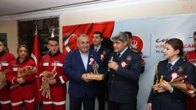 Keçiören Belediye Başkanı Mesut Özarslan, İtfaiyeciler Haftası dolayısıyla Ankara Büyükşehir