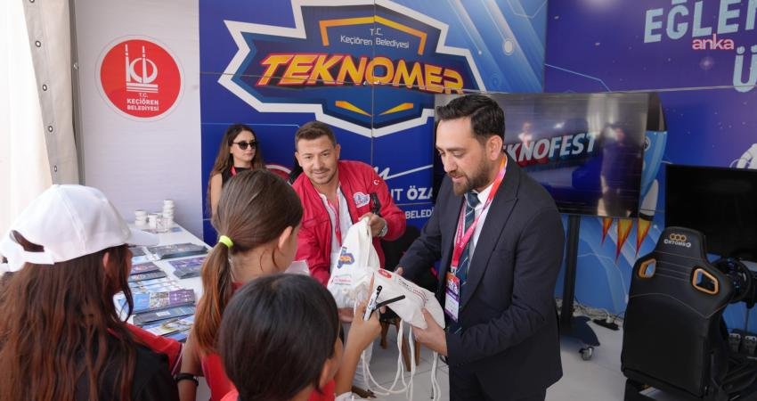 Keçiören Belediyesi TEKNOMER, TEKNOFEST İstanbul’da ilgi odağı oldu Keçiören Belediyesi TEKNOMER, dünyanın en büyük havacılık, uzay ve teknoloji