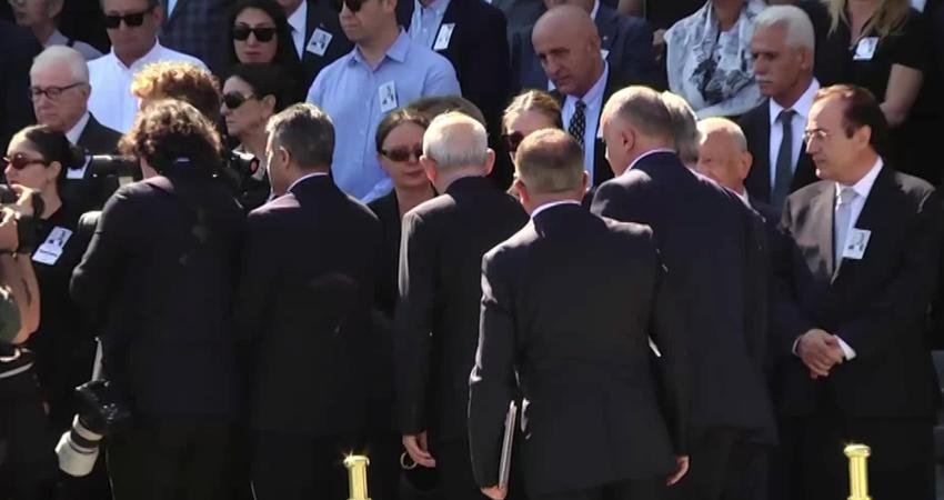 CHP'nin 7'nci Genel Başkanı Kemal Kılıçdaroğlu, Meclis'te eski TBMM Başkanlarından