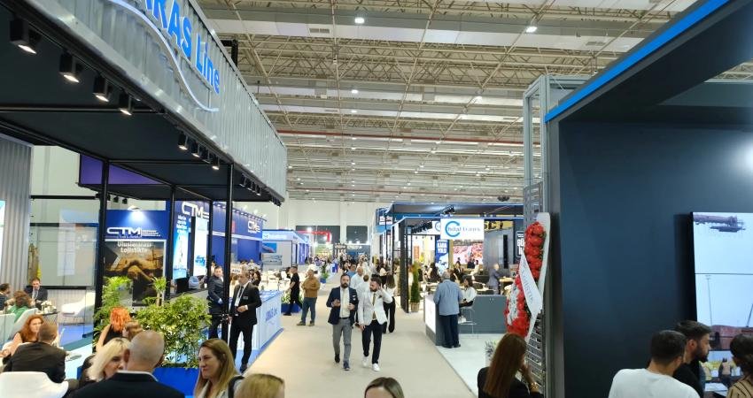İzmir, 8-10 Ekim 2025 tarihleri arasında, lojistik sektörünün ülkemizdeki en