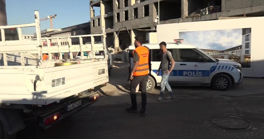 Malatya Çarşı Projesi kapsamında Bakırcılar Çarşısı mevkiinde yürütülen altyapı çalışmaları