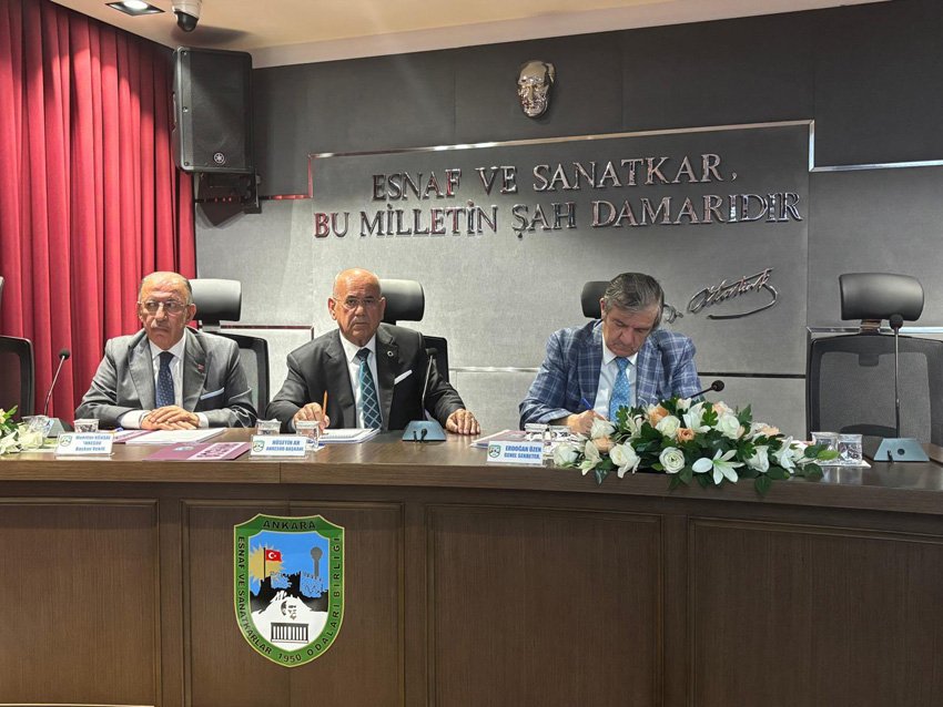 ANKESOB'da gerçekleştirilen toplantıda mesleki eğitim ile okul-sanayi iş birliğinin güçlendirilmesi