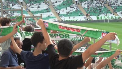 Osmangazi Belediye Başkanı Erkan Aydın, daha önce Bursaspor maçını stattan